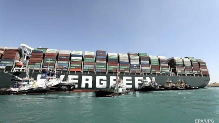 Ever Given благополучно прошел через Суэцкий канал