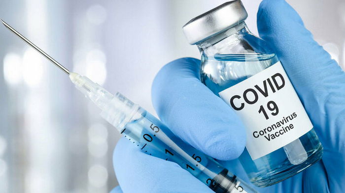 Индия возобновляет экспорт вакцин от COVID-19