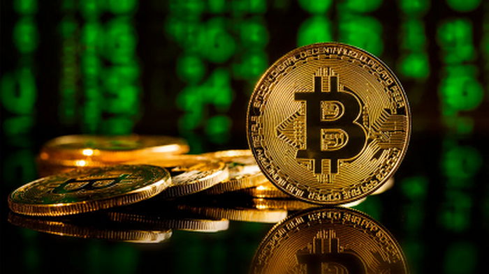 Курс Bitcoin превысил $51 000