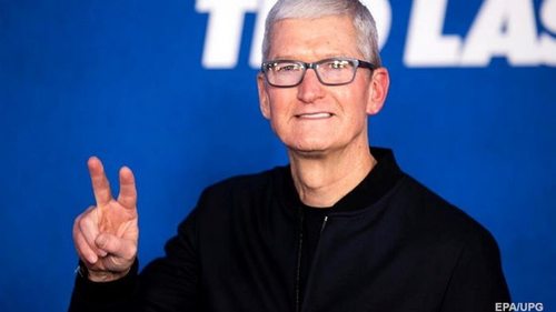 Заработок главы Apple вырос за год на 570%