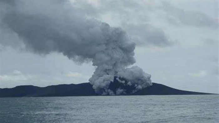 Извержение вулкана в Тонга, вероятно, было мощнейшим за тысячу лет — ученый
