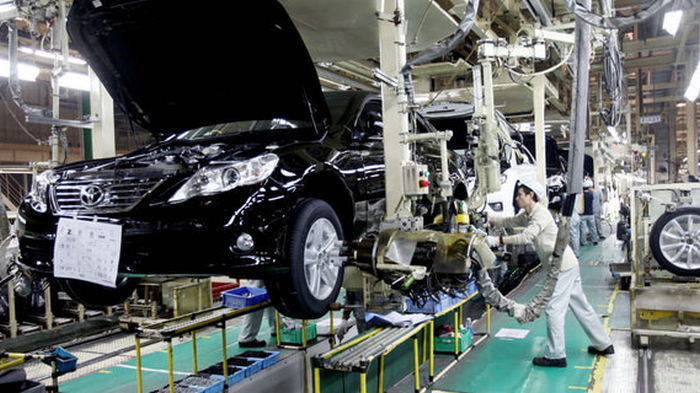 Toyota закрывает большинство автозаводов в Японии из-за нехватки микрочипов