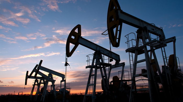 Цены на нефть продолжают держаться на рекордном уровне с 2014 года