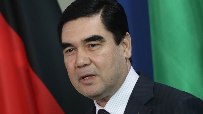 Президент Туркменистана заявил об уходе с поста