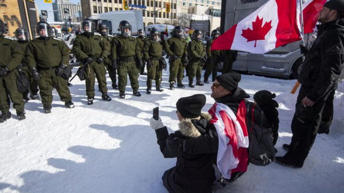 Канада: полиция арестовала десятки человек после 3-недельного протеста