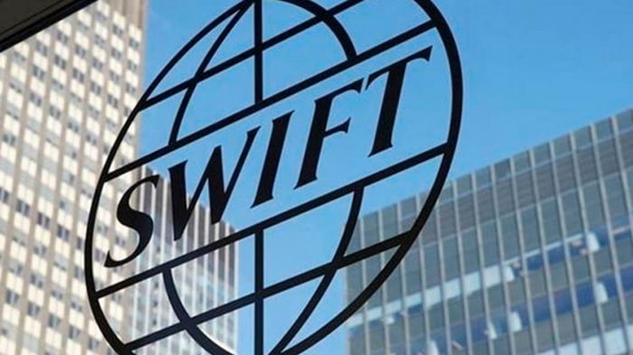 США и ЕС рассматривают возможность отключения РФ от SWIFT