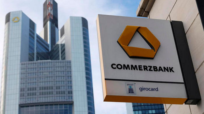 Немецкий Commerzbank вслед за Deutsche Bank уходит из России