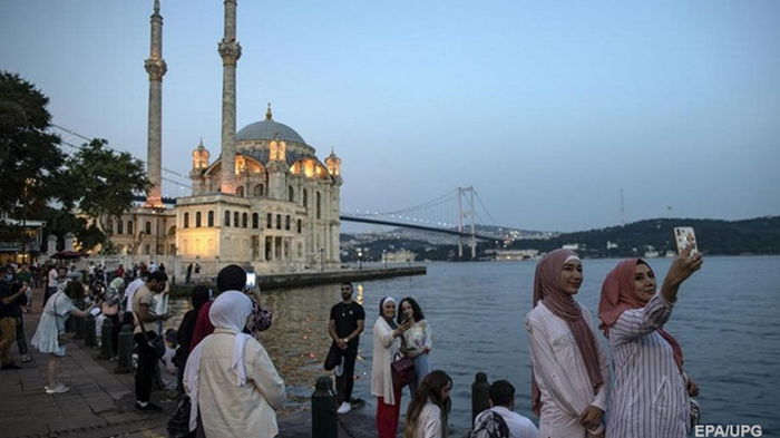 Россияне скупают недвижимость в Стамбуле и Дубае