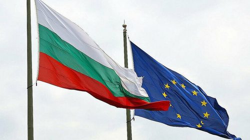 Болгарии нужно 2 года для отказа от нефти из РФ – премьер