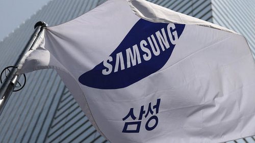 Президент Южной Кореи помиловал вице-президента Samsung Electronics