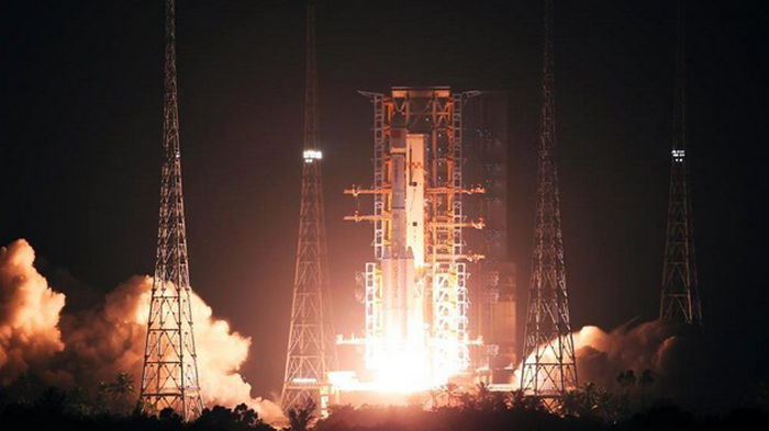 Китай использовал модифицированную ракету для запуска спутника Чжунсин-1Е