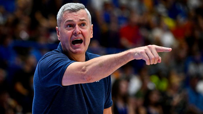 Багатскис ушел в отставку с поста главного тренера сборной Украины — источник