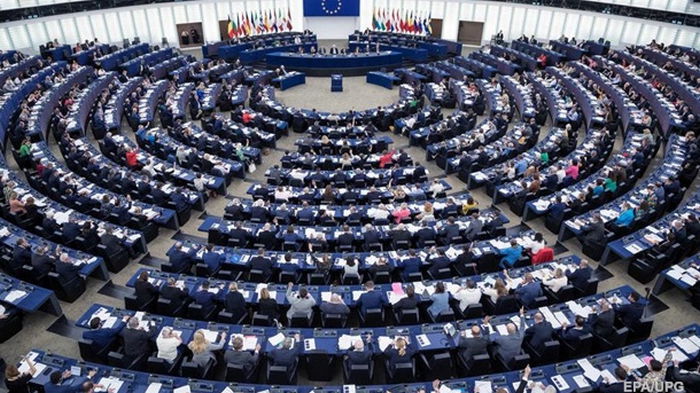 Европарламент больше не считает Венгрию «полноправной демократией»