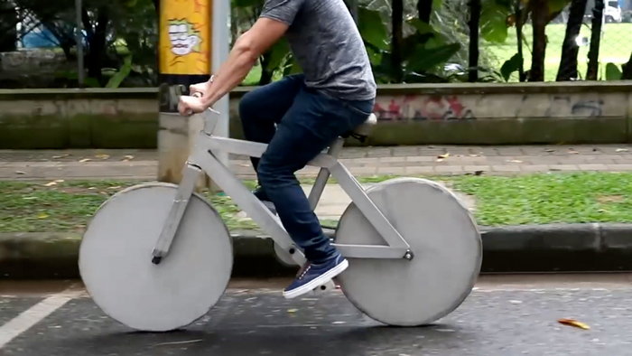 Від А до Я: як зробити велосипед із бетону, як на ньому їздити