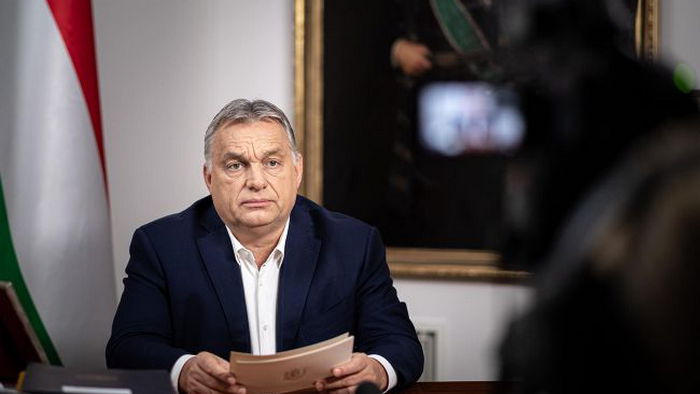 Еврокомиссия готова разблокировать 14,7 млрд евро для Венгрии после уступок Орбана, — Reuters