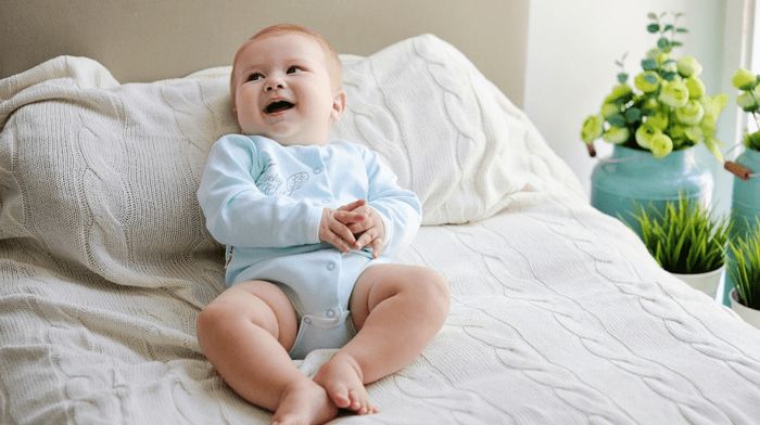 Боди для новорожденных: особенности выбора
