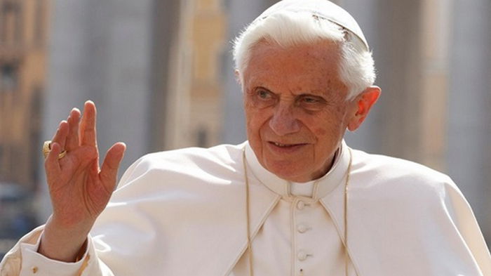 Ушел из жизни бывший Папа Римский Бенедикт XVI