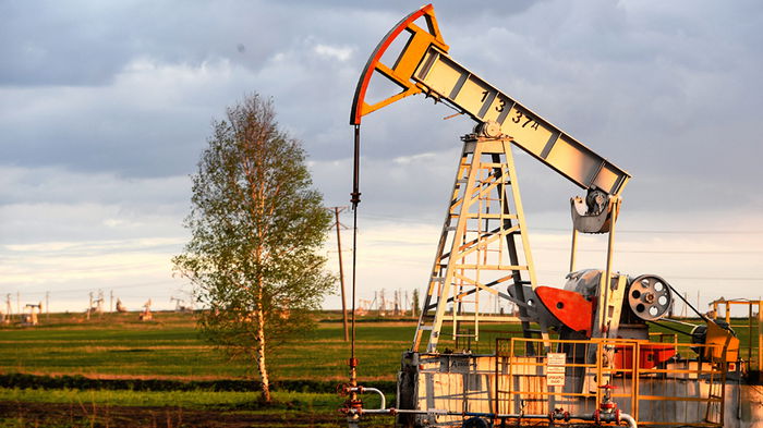 Нефть дорожает третью неделю подряд: что повлияло на мировые цены