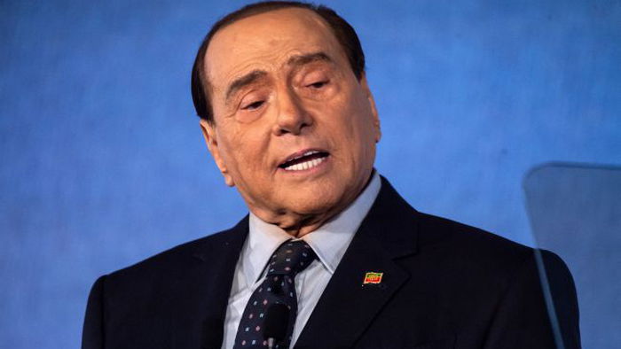 Экс-премьер Италии Берлускони находится в реанимации, — СМИ