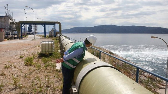 Молдова начнет покупать газ в Греции: подписан рамочный контракт