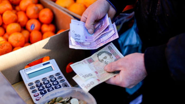 Годовая инфляция в Украине замедлилась до 21,3%