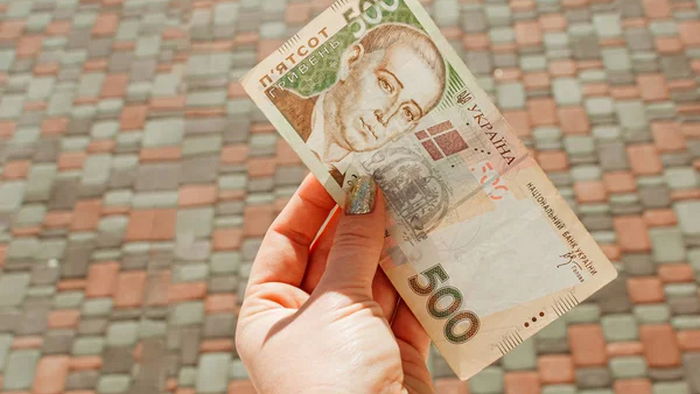 В Украине вводят в оборот новые купюры в 500 гривен: чем они будут отличаться