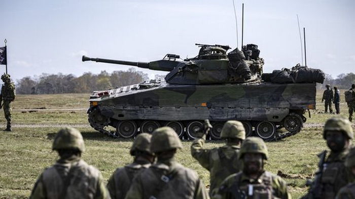 Чехия покупает у Швеции 246 бронемашин CV90 на 2,5 млрд евро