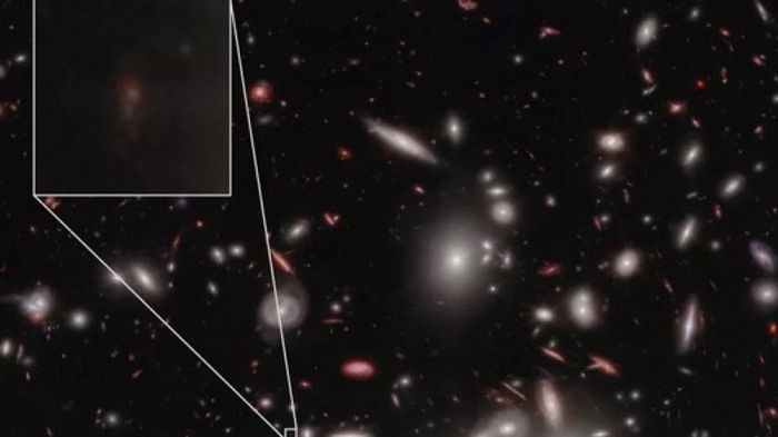 Телескоп Уэбб обнаружил самую тусклую галактику во Вселенной: это меняет представление о космосе