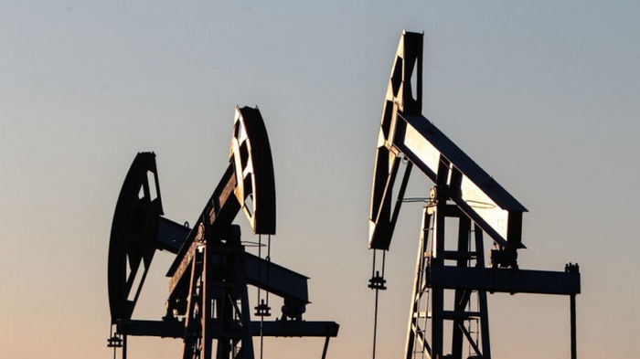 Fitch понизил прогноз цен нефти и газа в Европе