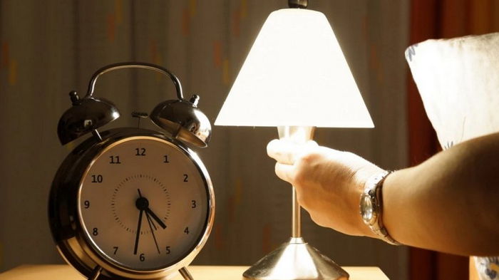 Ученые рассказали, почему нам следует засыпать в одно и то же время каждую ночь