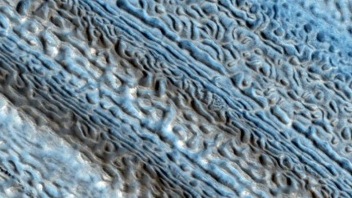 Поверхность Марса, напоминающая мозг человека: как она появилась (фото)