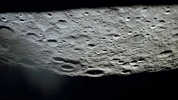 Китайский луноход обнаружил на глубине 300 метров скрытые структуры на Луне: что известно