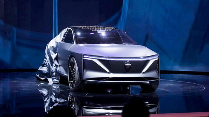 Nissan представил три новых электромобиля, включая следующее поколение LEAF и Maxima