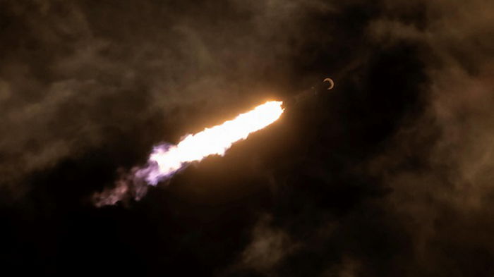 SpaceX развернула на орбите 22 спутника Starlink