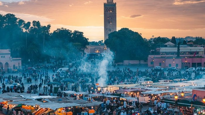 Разрушительному землетрясению в Марокко предшествовали таинственные огни в небе
