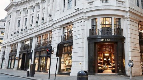 H&M запускает продажу секонд-хенда во флагманском магазине в Лондоне