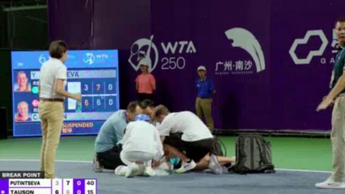 З корту до лікарні: тенісистка отримала сильний тепловий удар під час гри