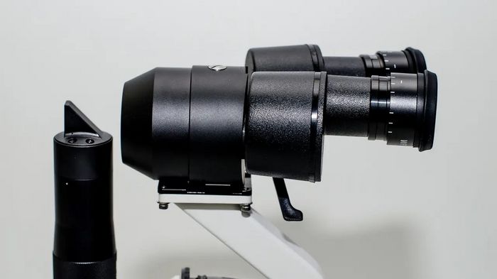 Щілинні лампи та офтальмоскопи – необхідне обладнання для клініки