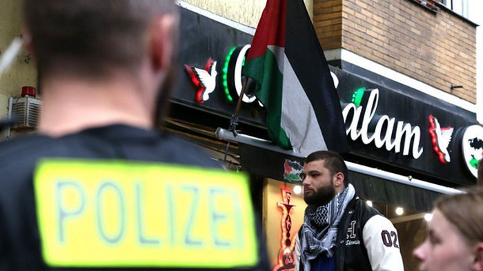 МВД Германии пригрозило депортировать из страны сторонников ХАМАС