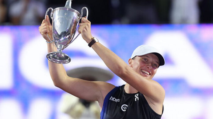 Швьонтек із розгромом виграла WTA Finals