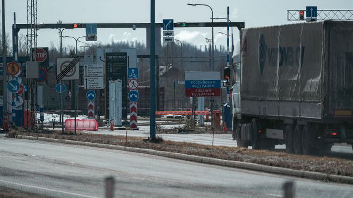 Финляндия укрепила границу с Россией и установила двойные заграждения