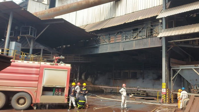 В Индонезии произошел пожар на заводе, 13 погибших