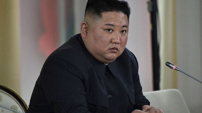 Кім Чен Ин назвав Південну Корею головним ворогом, пригрозив «перетворити її на попіл»