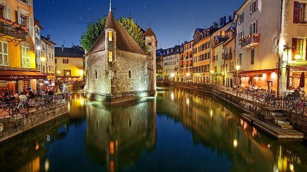 Без Парижа и Венеции: шесть уютных романтических городов Европы вместо самых популярных