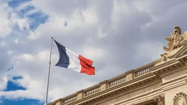 Впервые в мире. Франция закрепила право на аборт в конституции