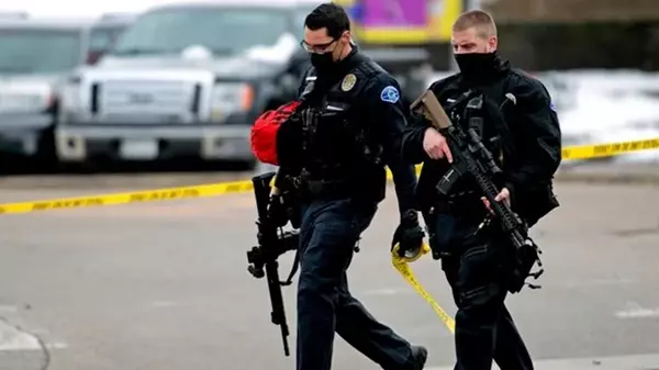 В США подростки устроили «разборки» с пистолетами: семь раненых