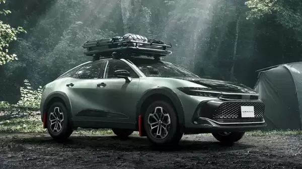 Toyota презентовала необычный седан-кроссовер для бездорожья (видео)