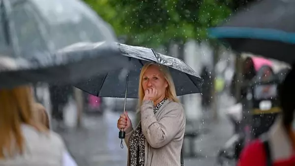 Частину України накриють дощі: прогноз погоди на сьогодні