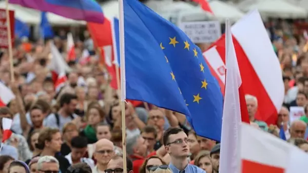 ЕС перечислил Польше наибольшую за 20 лет одноразовую квоту - €6,27 млрд
