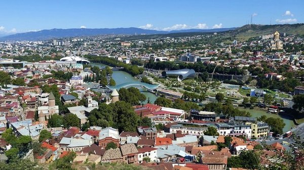 Как выгодно купить квартиру в Тбилиси?